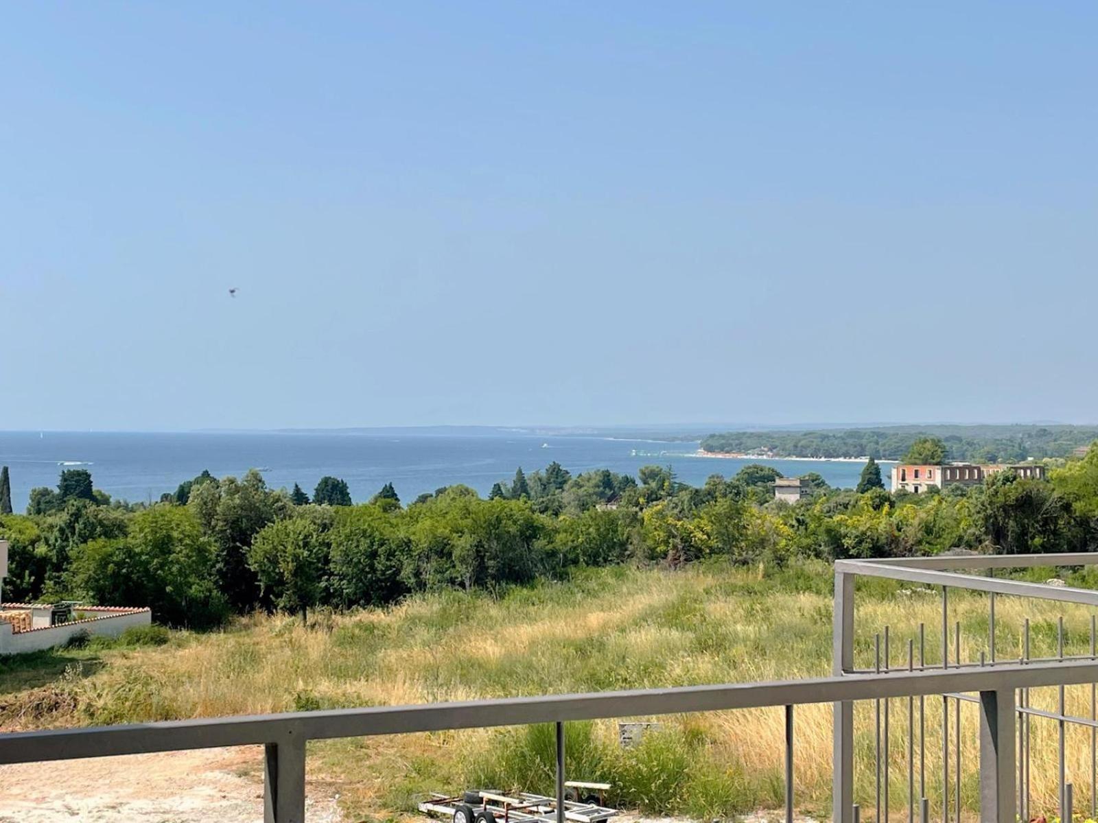 Caramel Comforts With Sea View In Stinjan Only 300 Meters From The Beach Póla Kültér fotó