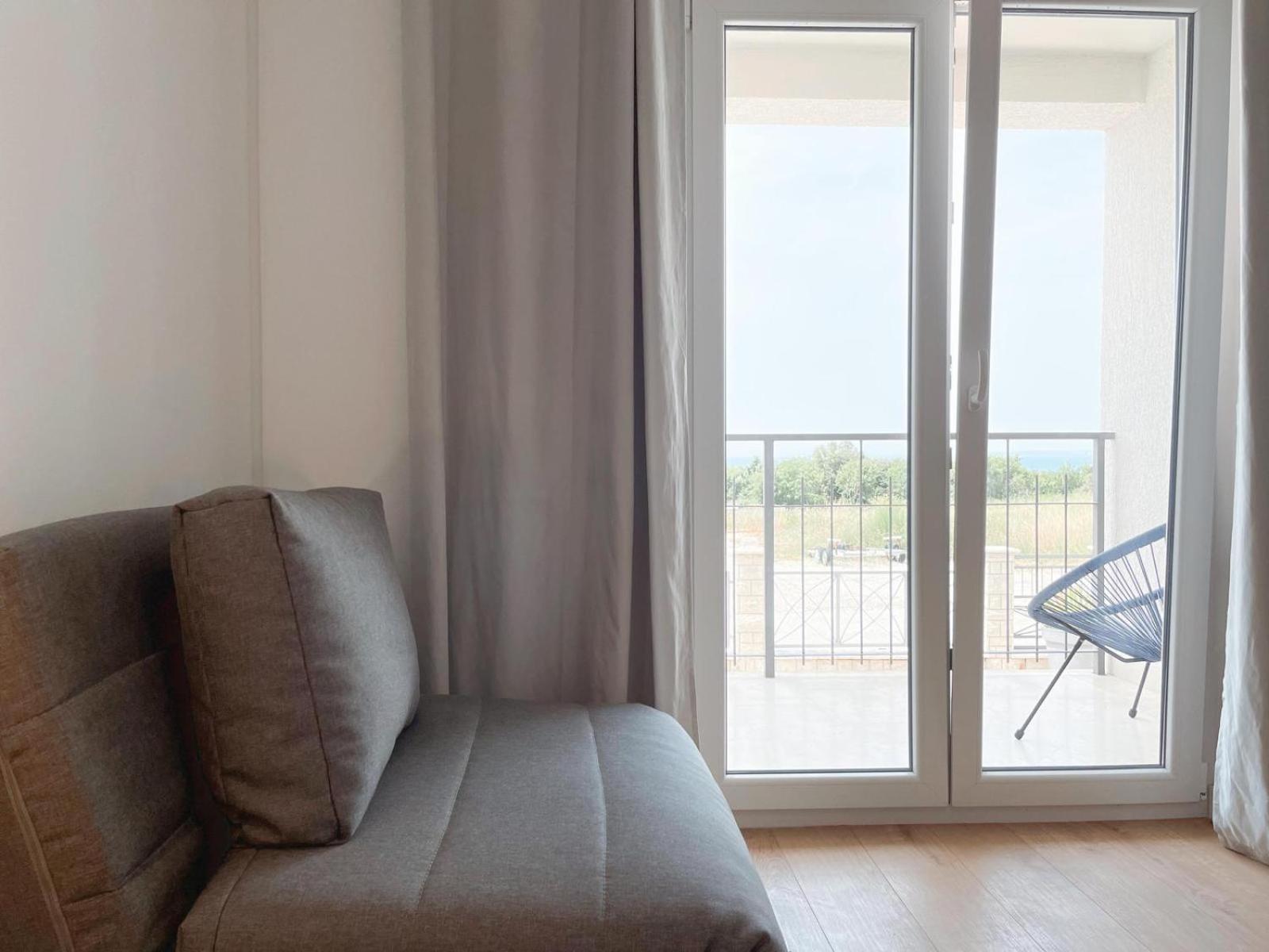 Caramel Comforts With Sea View In Stinjan Only 300 Meters From The Beach Póla Kültér fotó